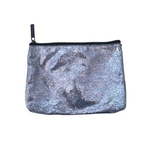Shiny Pouch